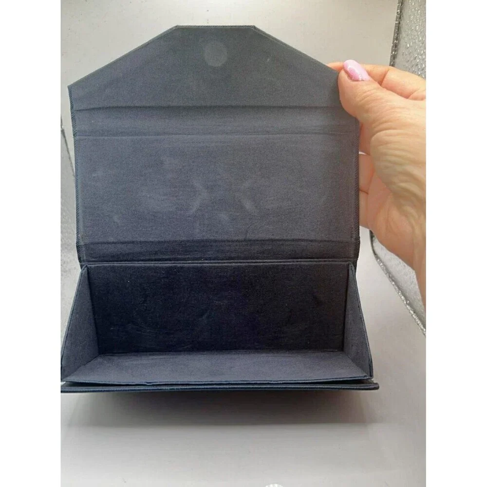 johnnie‑O Blue Textured Foldable Case